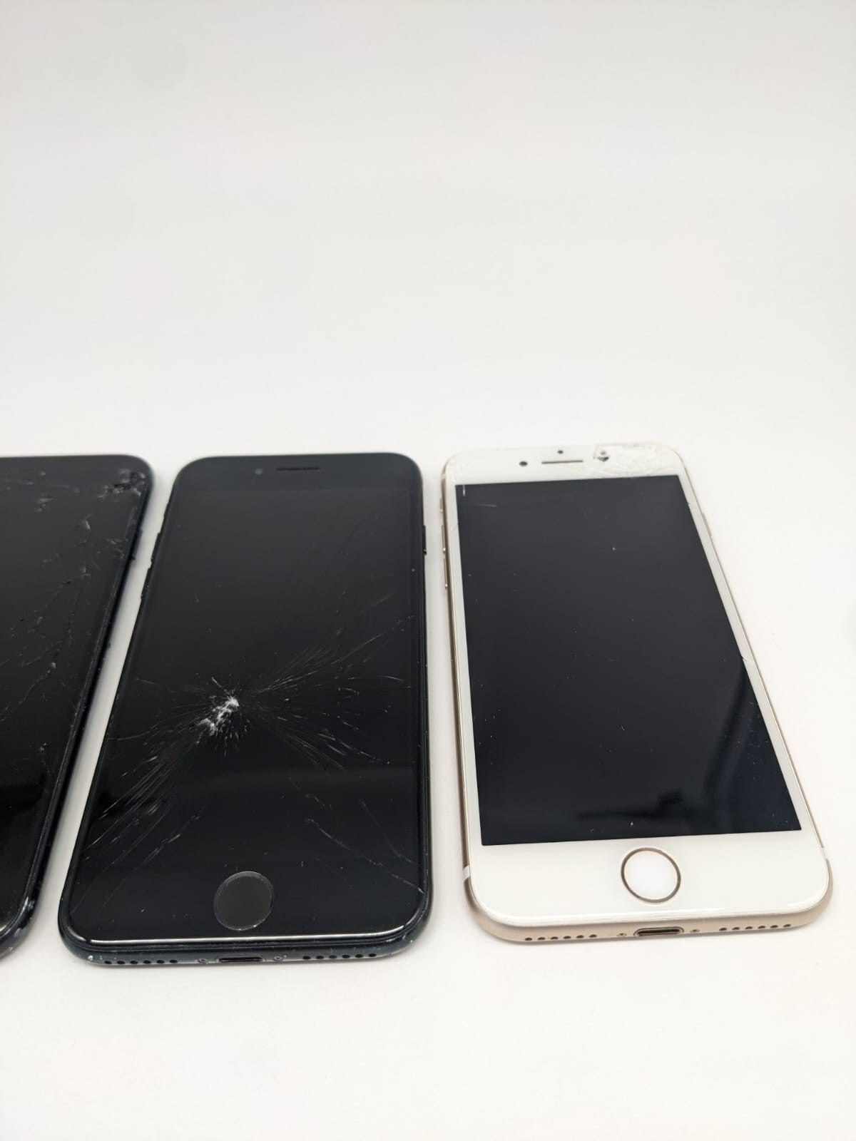 4x Apple iPhone 7 Teilespender Konvolut Sammlung Ersatzteile Bastler | DEFEKT
