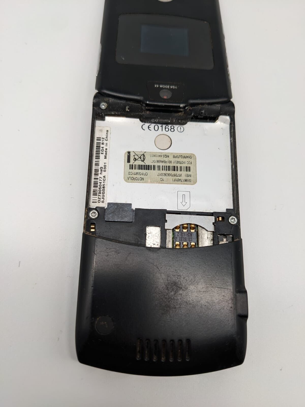 Motorola RAZR V3 Schwarz Retro ohne Akku DEFEKT 
