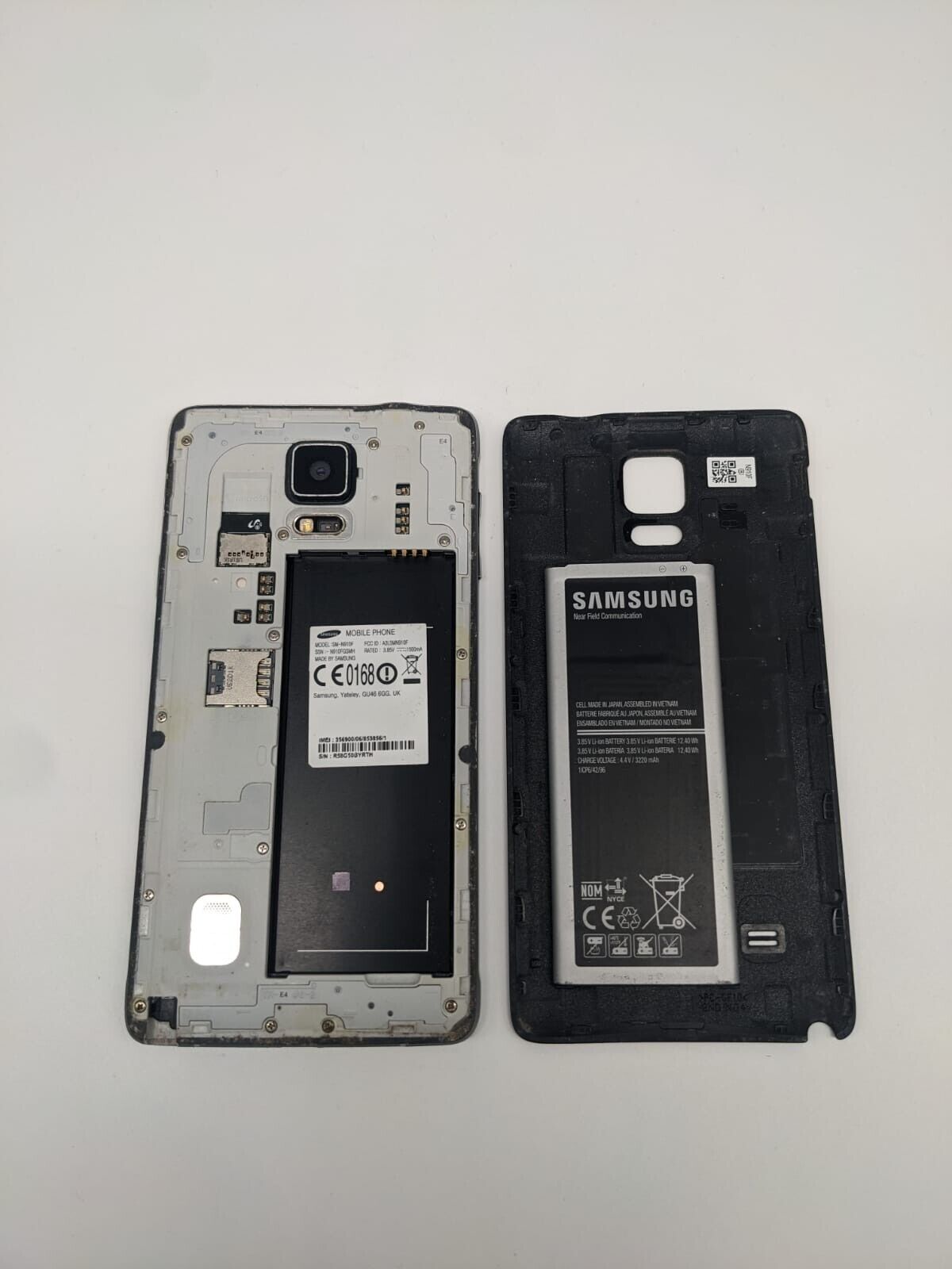 Samsung Galaxy Note 4 SM-N910F 32GB Schwarz Teilespender Ersatzteile