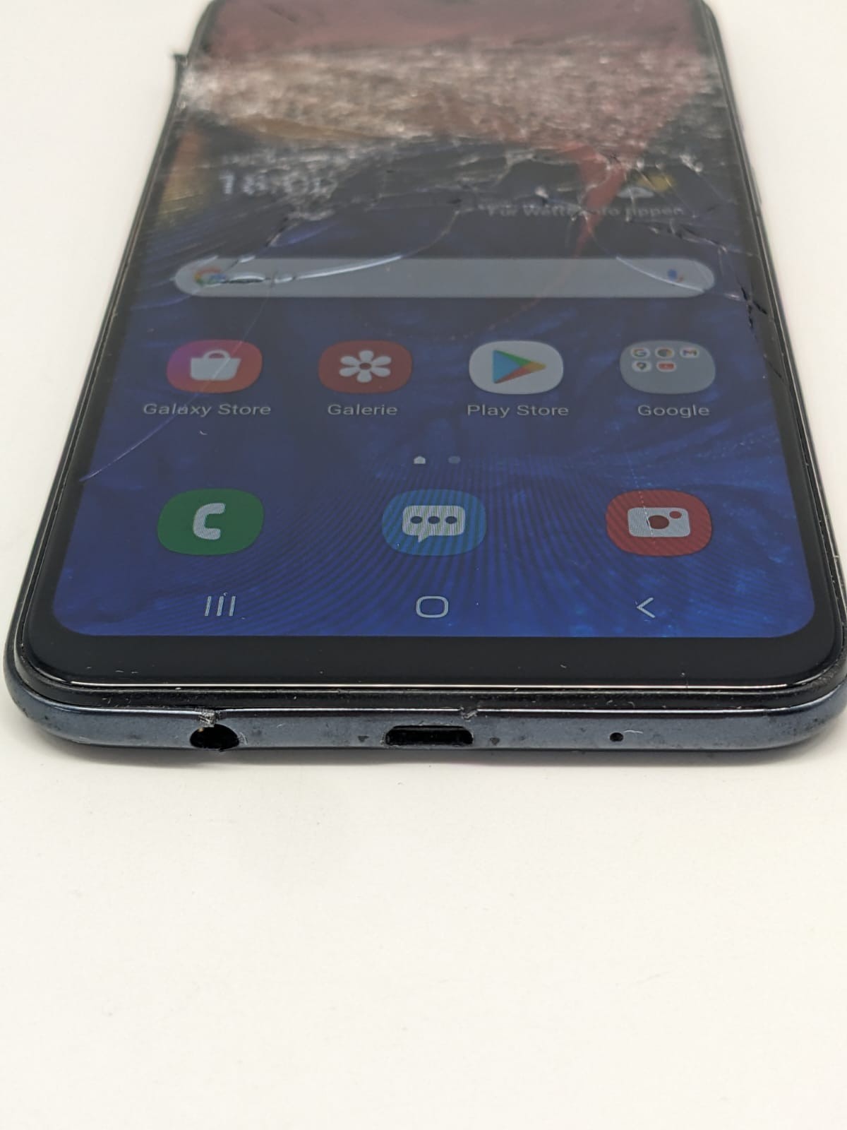 Samsung Galaxy A10 SM-A105FN/DS 32GB Smartphone | SIMSLOT FEHLT