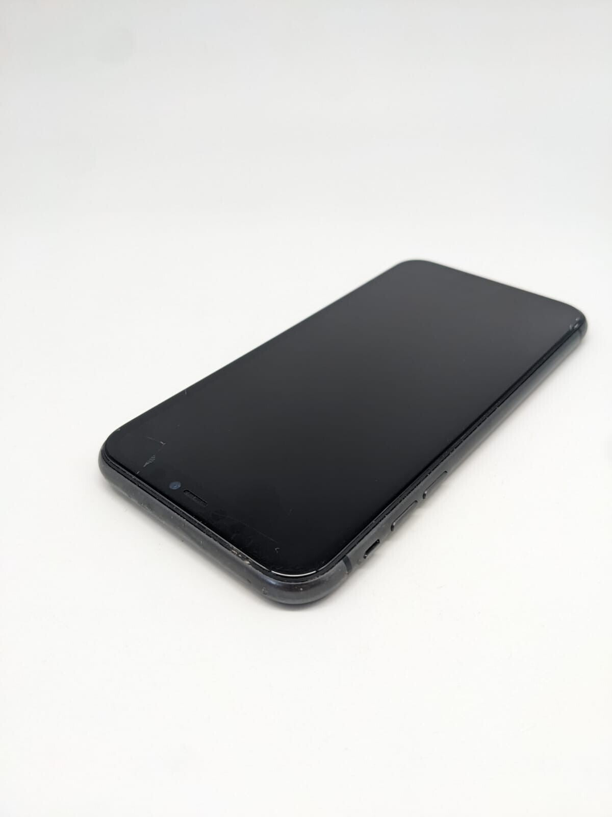 Apple Iphone 11 A2221 Schwarz Ersatzteile Teilespender | DEFEKT