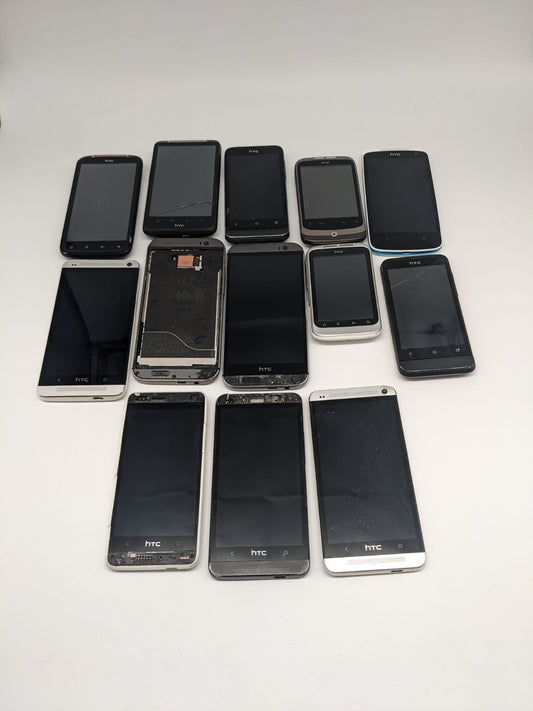 13x HTC Smartphone Konvolut Sammlung Posten | UNGETESTET | DEFEKT