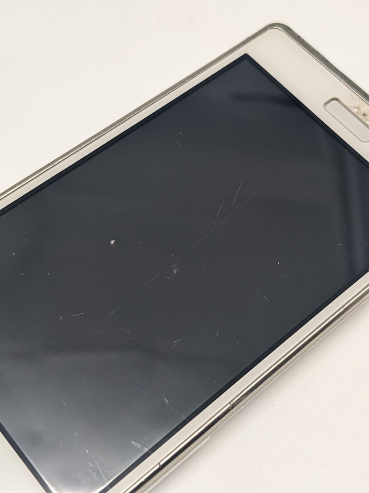 LG P700 Optimus L7 Weiß Teilespender Ersatzteile | LÄDT/STARTET NICHT