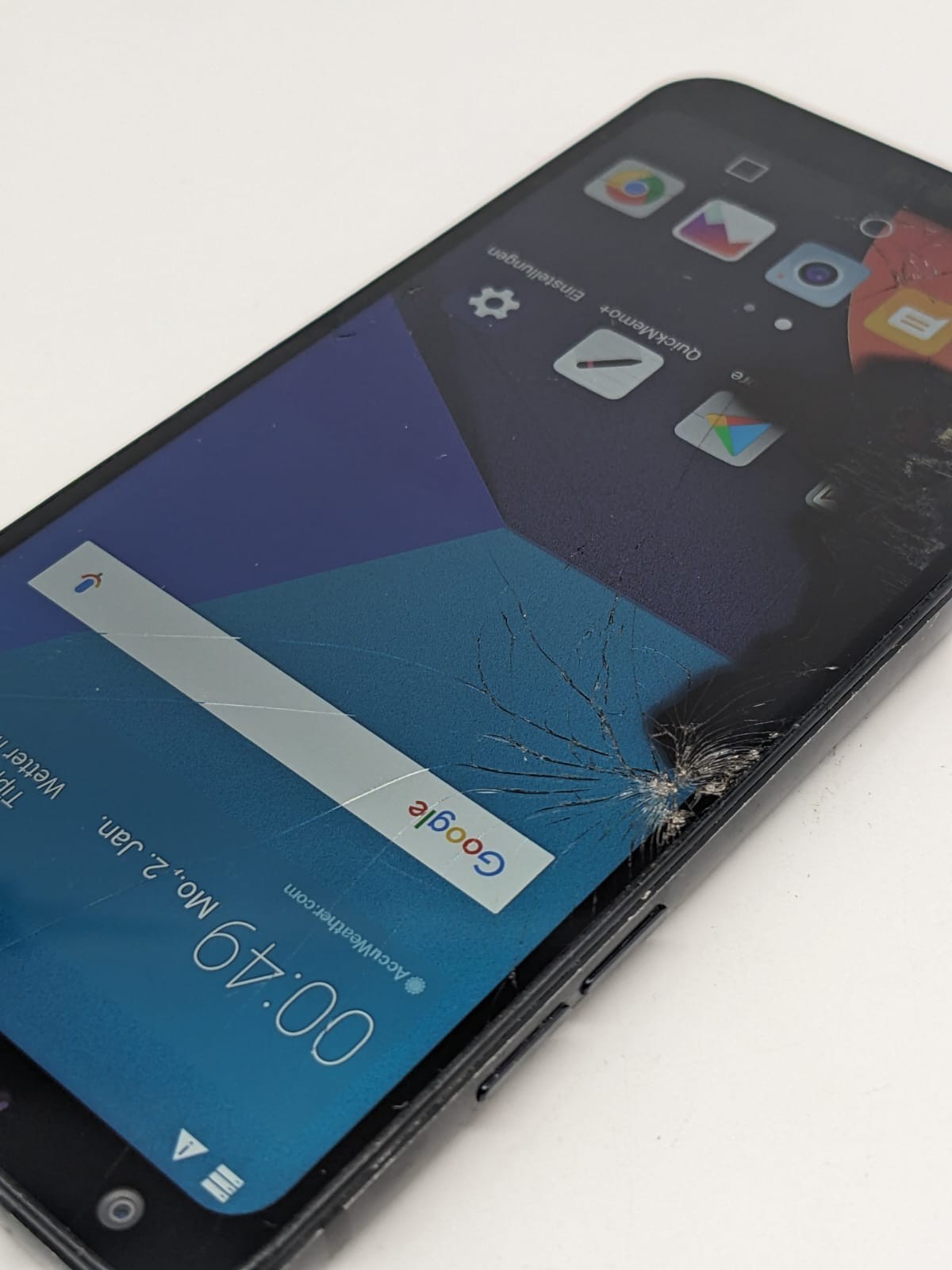 LG Q6 Schwarz Smartphone | DISPLAY-TEILDEFEKT | OHNE SIMLOCK