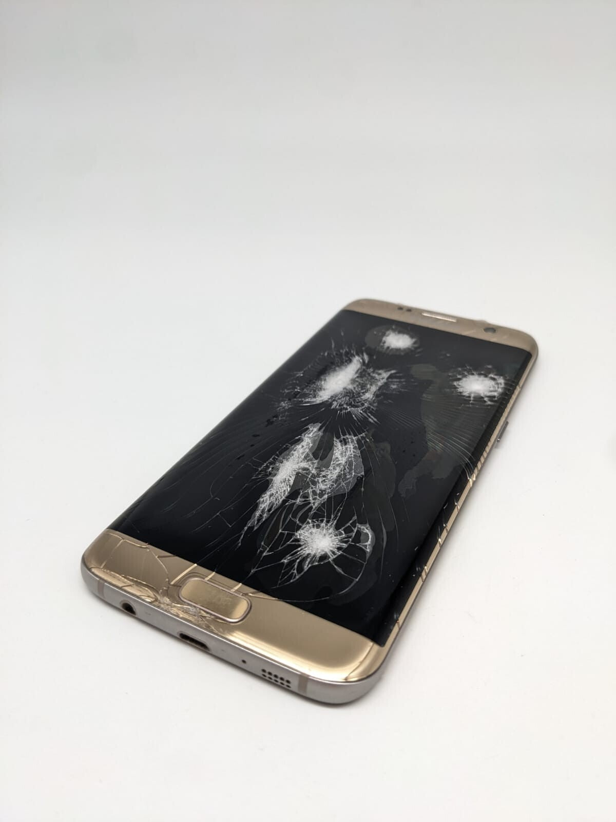 Samsung Galaxy S7 Edge SM-G935F Gold | LÄDT/STARTET NICHT