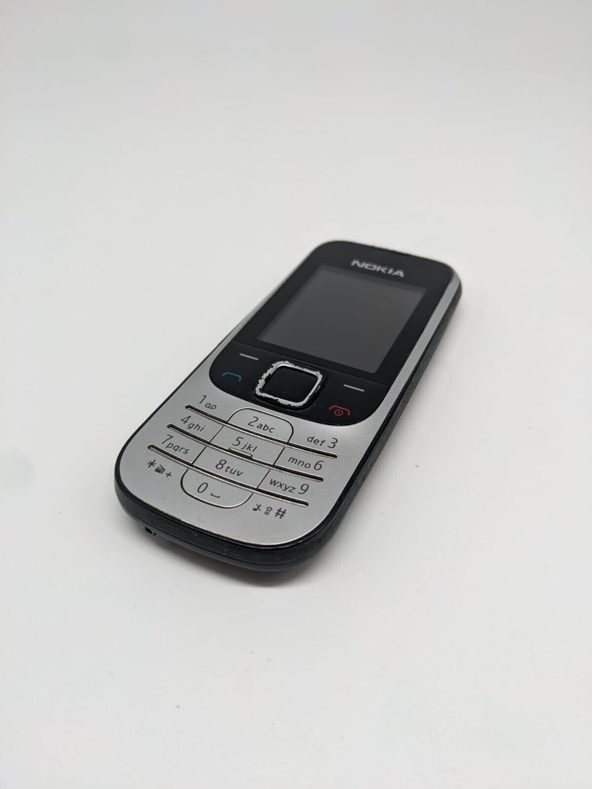 Nokia 2330c-2 RM-512 Schwarz Silber | OHNE AKKU | OHNE SIMLOCK | FUNKTIONIERT