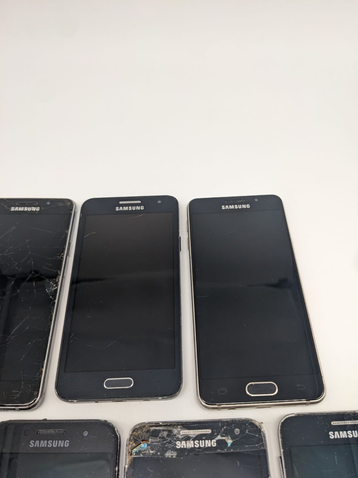 9x Samsung Galaxy A3 Teilespender Ersatzteile Konvolut Sammlung