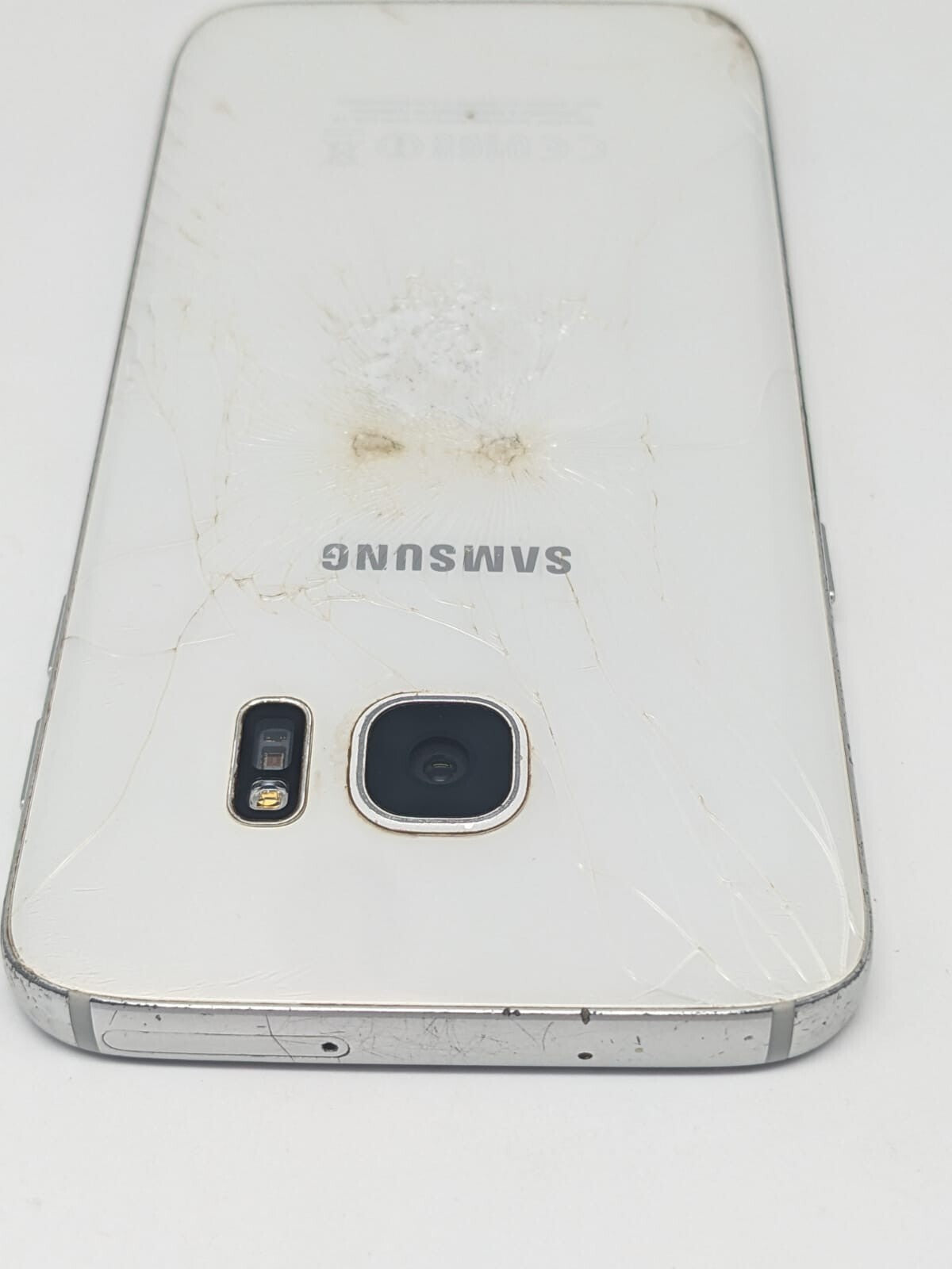 Samsung Galaxy S7 SM-G930F Weiß Smartphone | OHNE SIMLOCK
