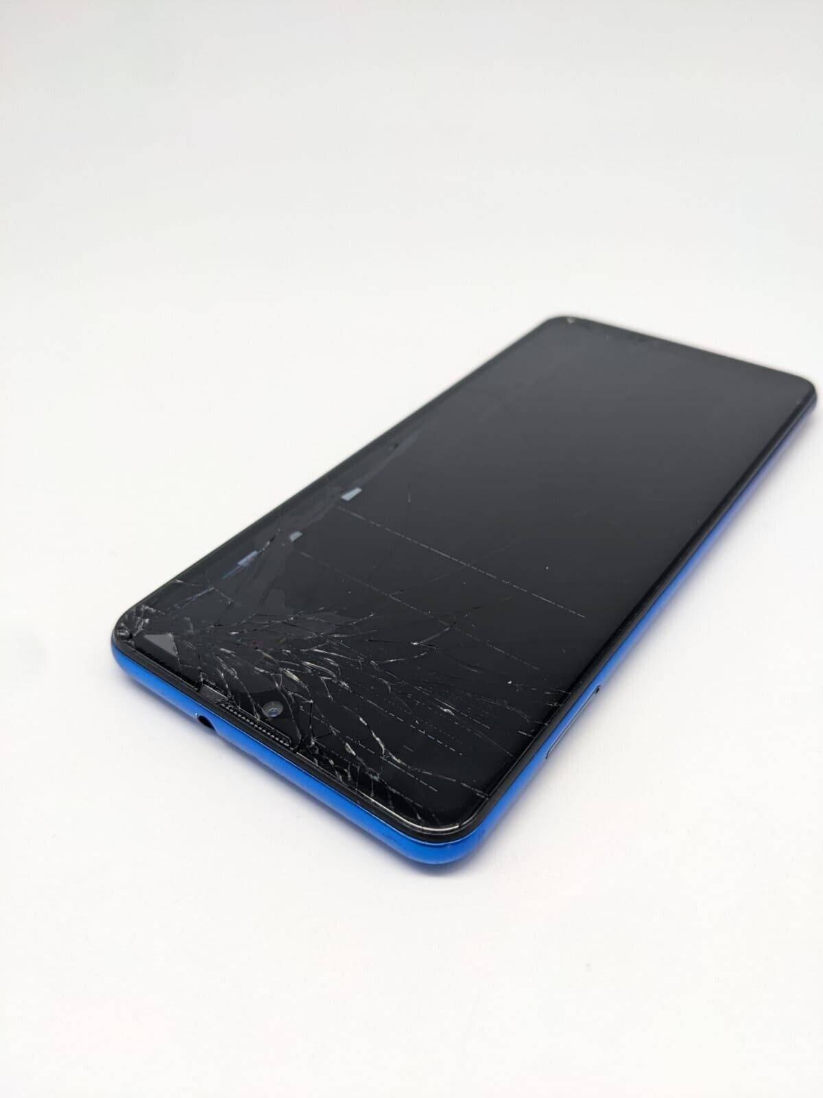 Blackview A80 Pro Blau Smartphone Teilespender | LÄDT/STARTET | DISPLAYSCHADEN