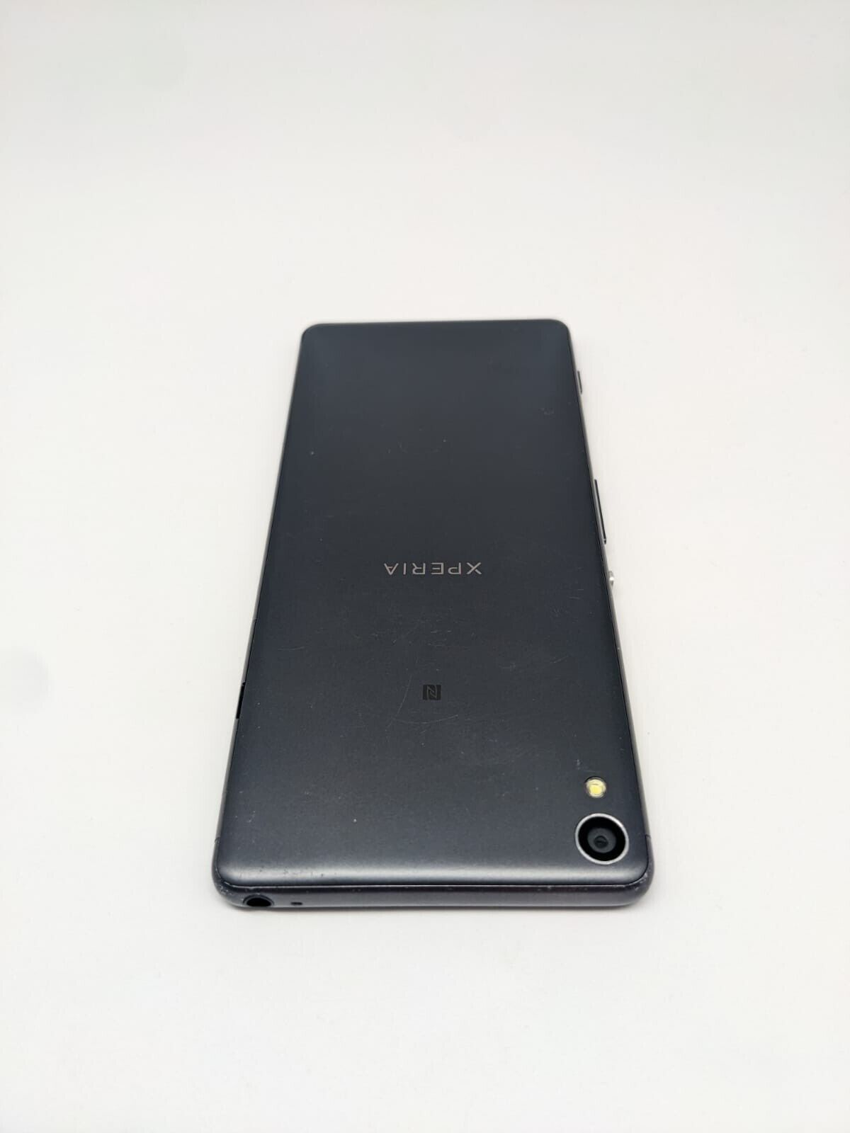 Sony Xperia XA F3111 Grau 16GB Smartphone | OHNE SIMLOCK