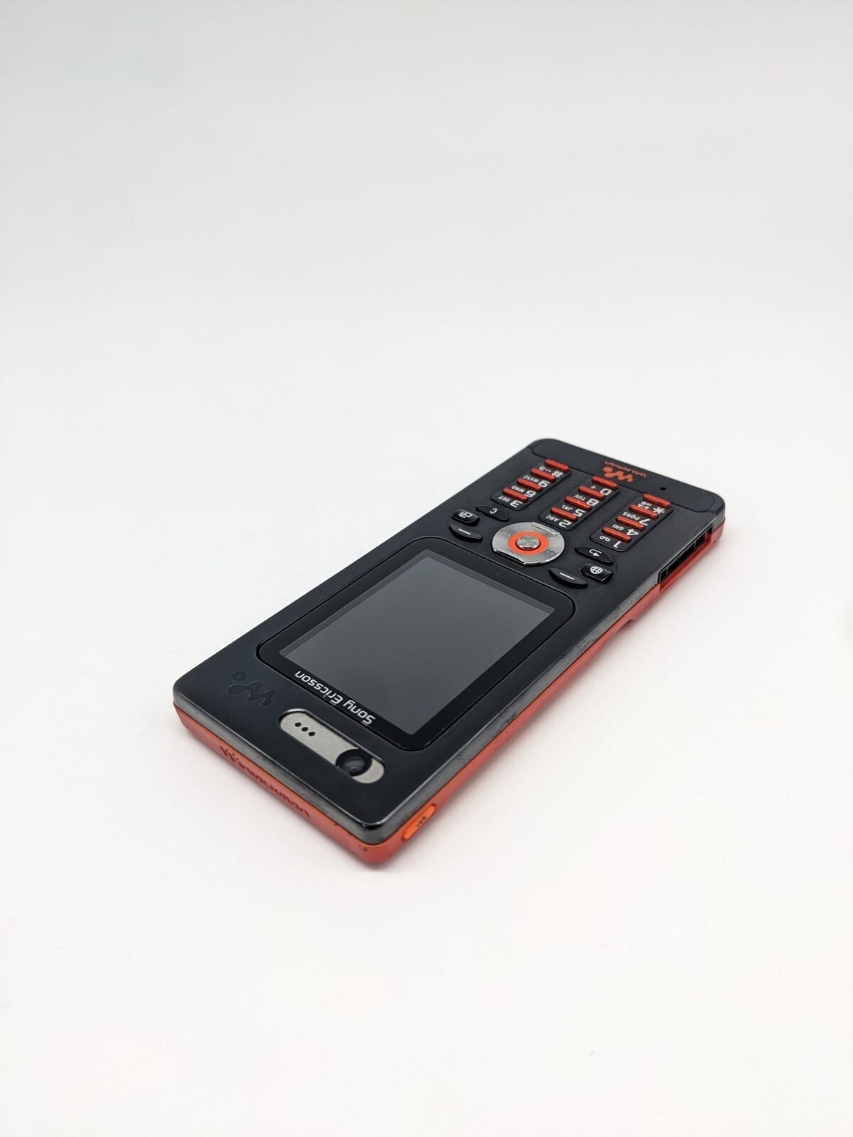 Sony Ericsson W880i Schwarz Handy | OHNE AKKU | OHNE SIMLOCK