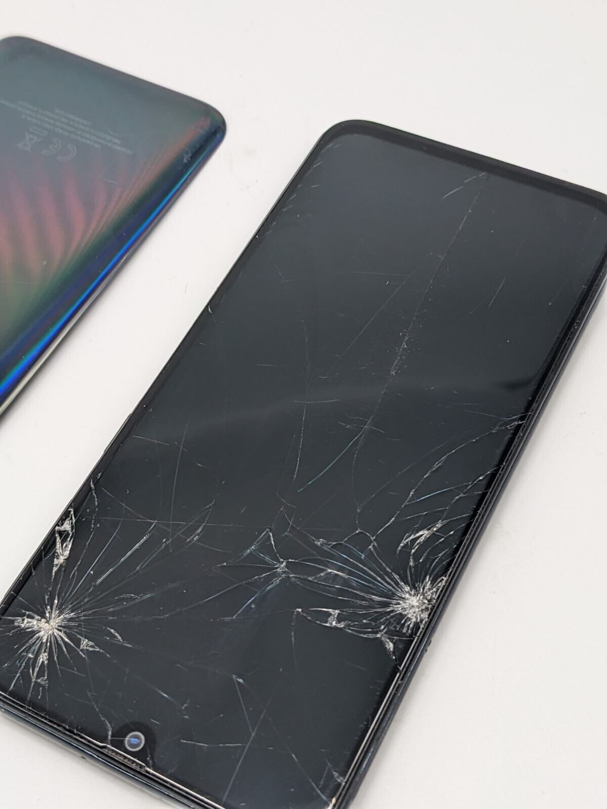 Samsung Galaxy A40 SM-A405FN/DS Smartphone | LÄDT/STARTET NICHT