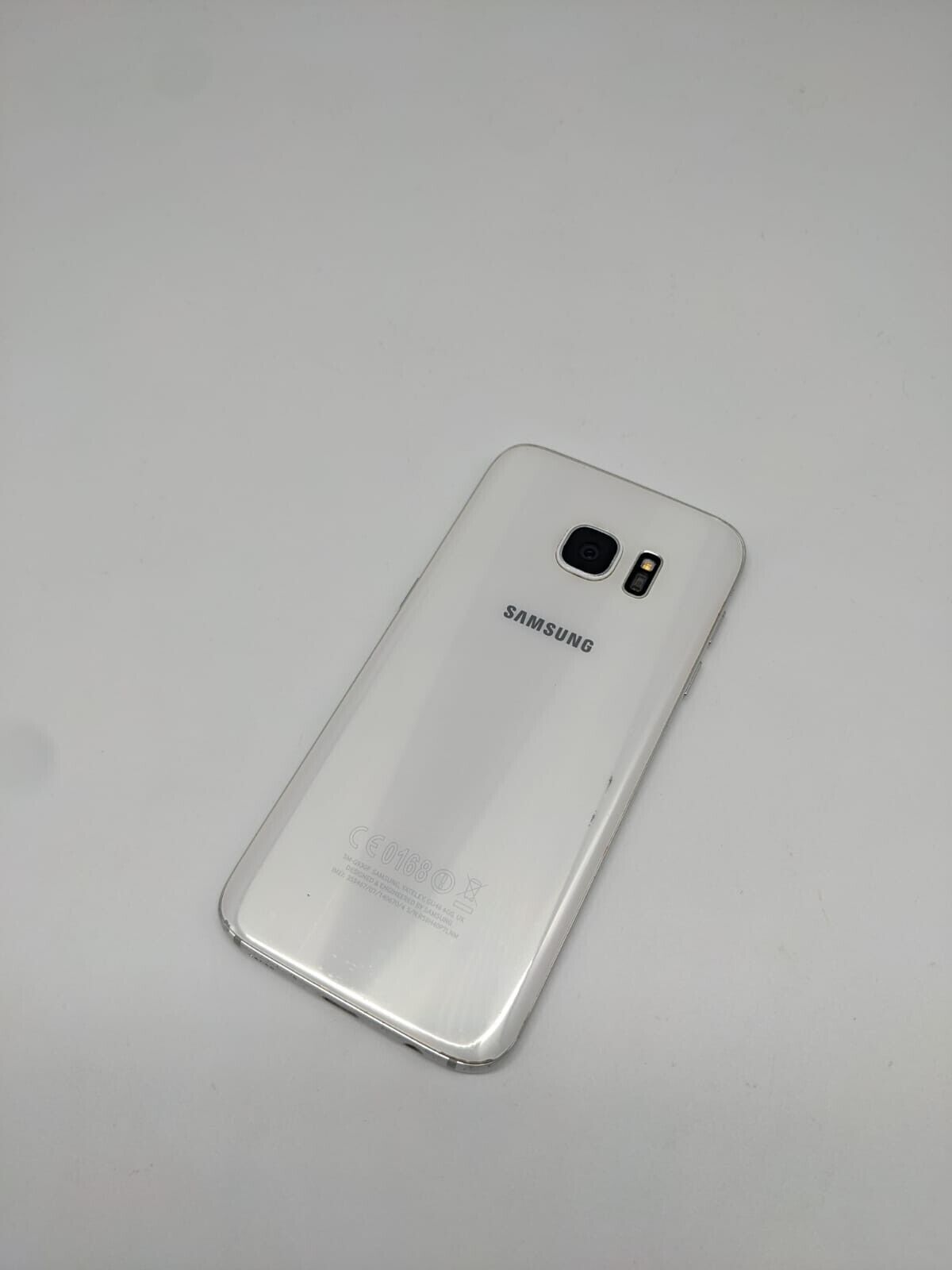 SAMSUNG GALAXY S7 SM-G930F Weiß Teilespender Ersatzteile