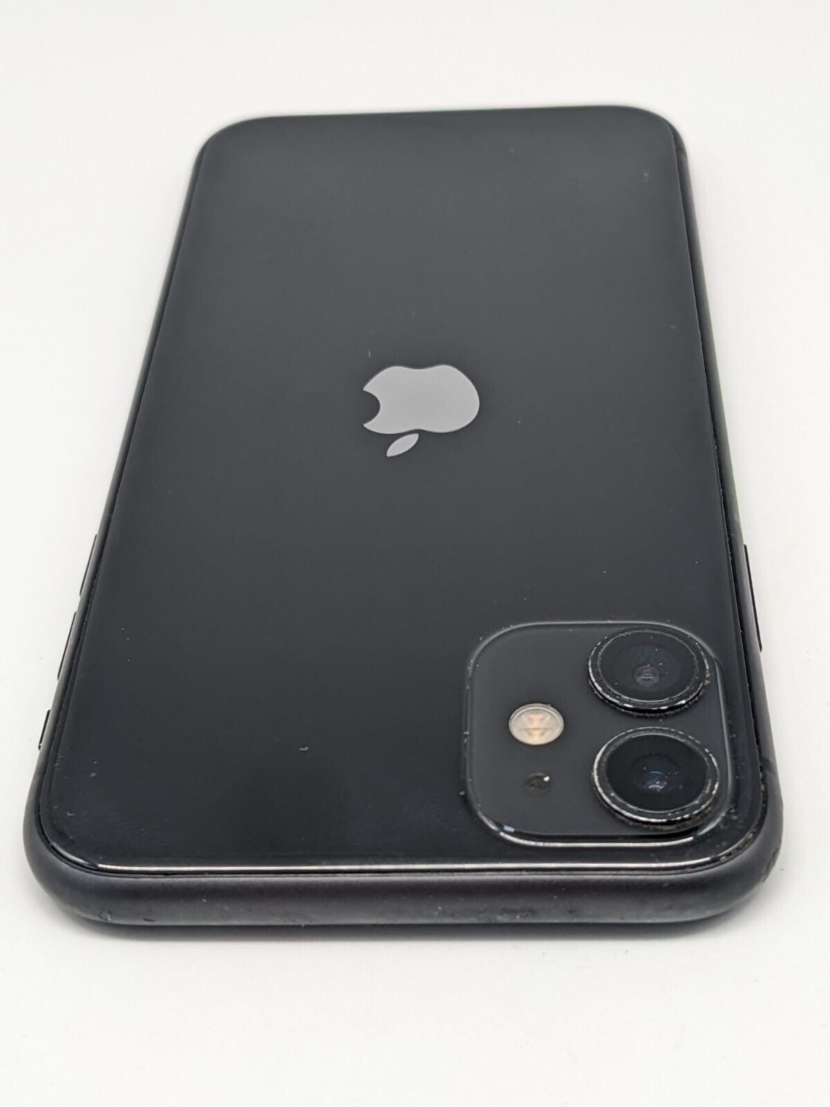 Apple Iphone 11 A2221 Schwarz Ersatzteile Teilespender | DEFEKT
