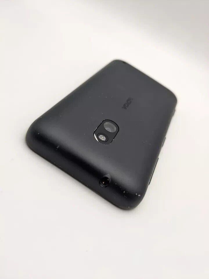 Nokia  Lumia 620 Schwarz |  OHNE AKKU | UNGETESTET