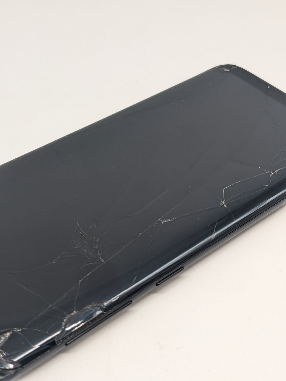 Samsung Galaxy S8 64GB Schwarz Smartphone Erdsatzteile | LÄDT/STARTET NICHT