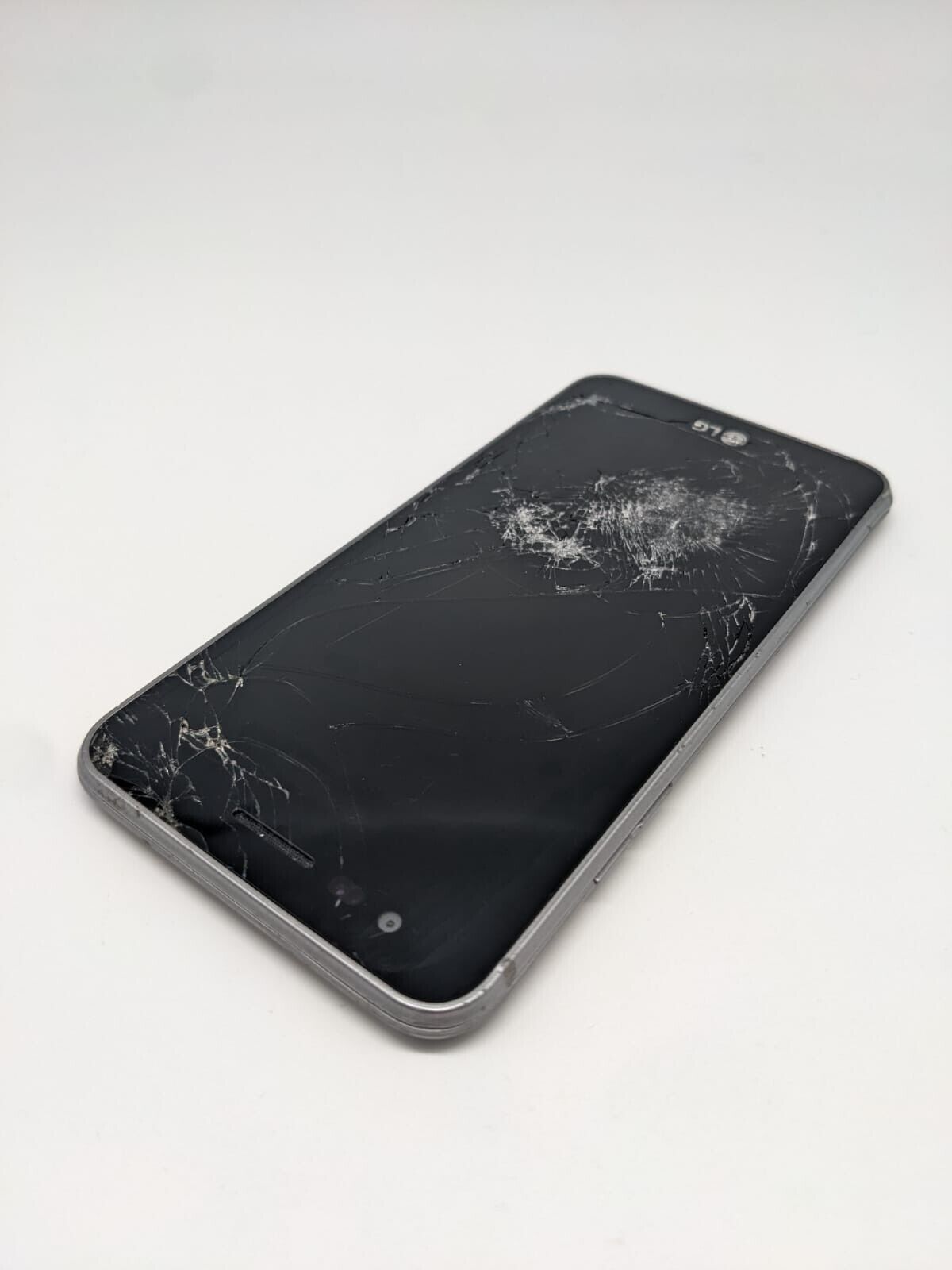 LG K4 2017 LG-M160 Schwarz Silber Teilespender | DISPLAYSCHADEN