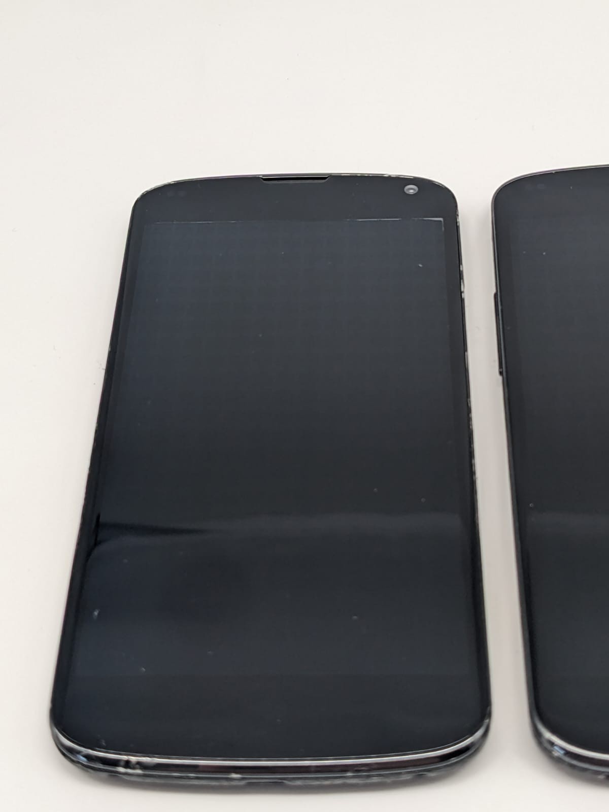 3x LG Google Nexus 4 E960 Schwarz Teilespender Ersatzteile | LÄDT/STARTET NICHT