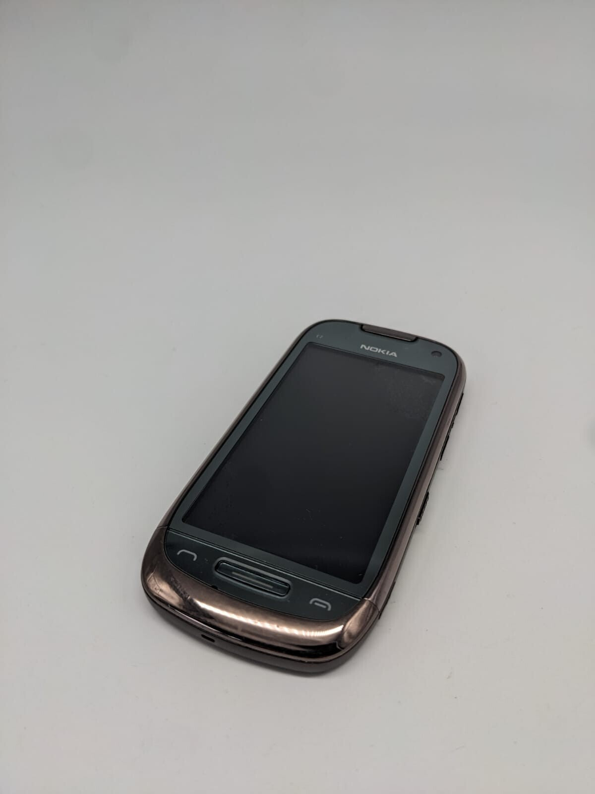 Nokia C7-00 Braun Smartphone | OHNE AKKU | OHNE SIMLOCK