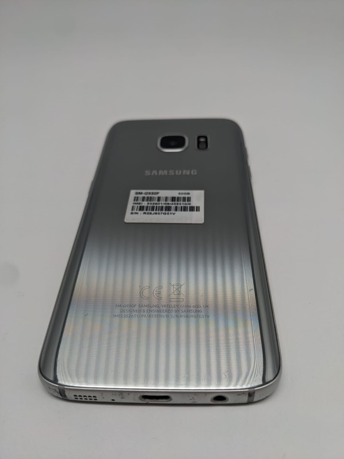 Samsung Galaxy S7 SM-G930F Silber | LÄDT/STARTET NICHT