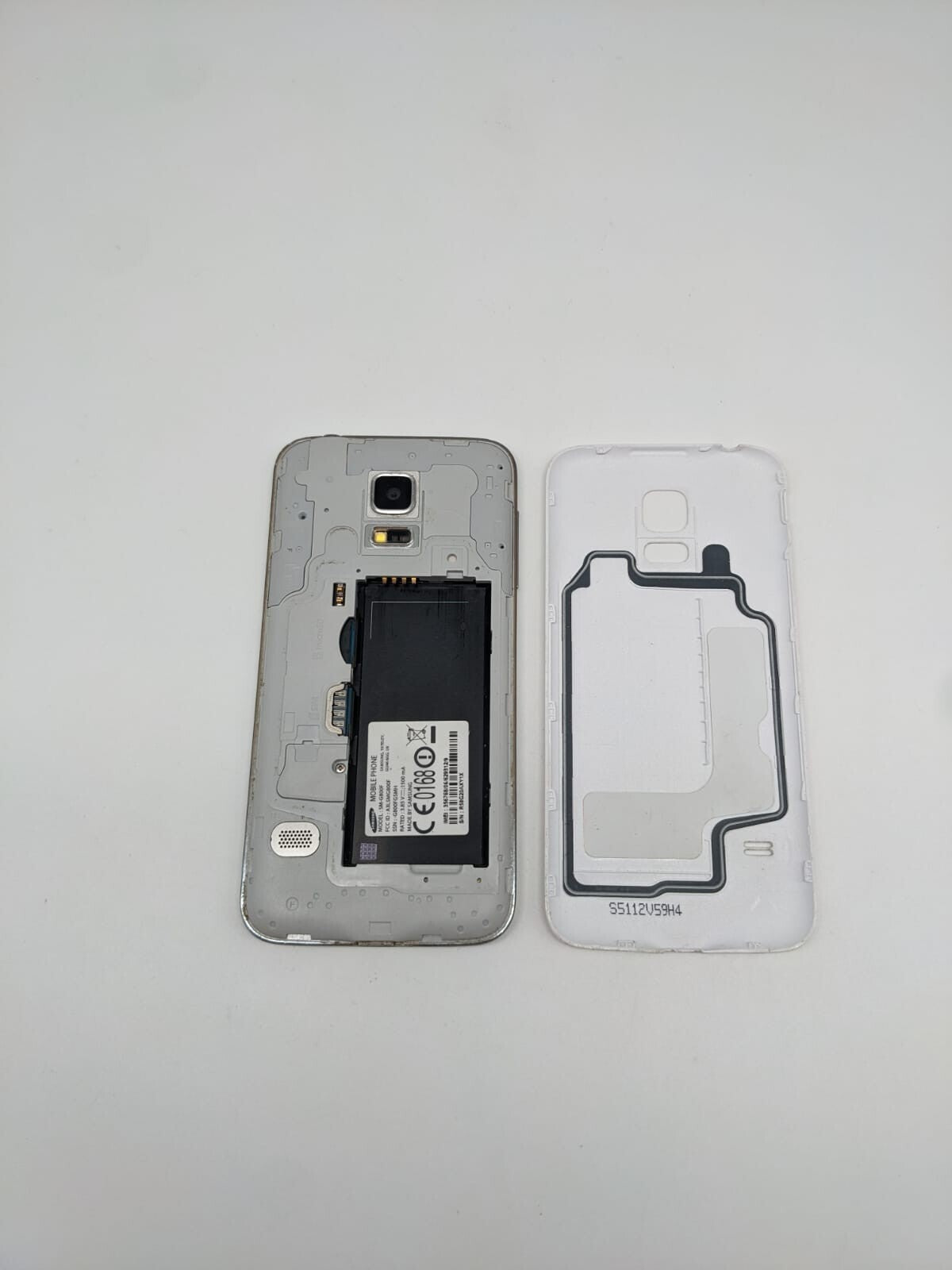 Samsung  Galaxy S5 Mini 16GB Weiß | OHNE AKKU | OHNE SIMLOCK