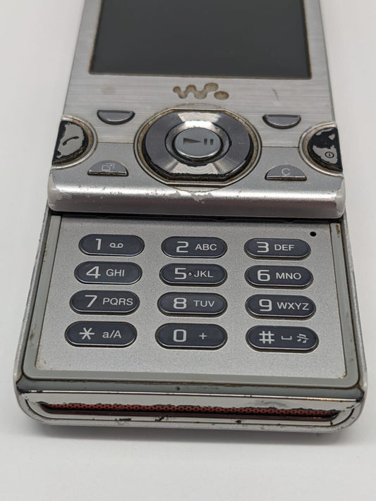 Sony Ericsson W995 Walkman Handy | OHNE AKKU | OHNE SIMLOCK | FUNKTIONIERT