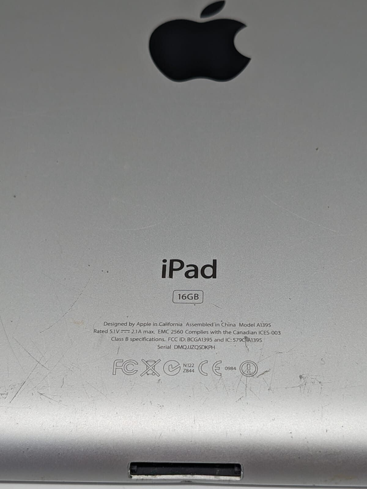 Apple iPad 2 A1395 16GB IOS Silber Tablet | TEILESPENDER