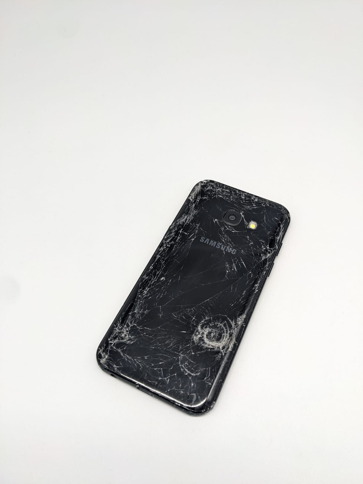 Samsung Galaxy A3 2017 SM-A320FL Schwarz Ersatzteile | LÄDT/STARTET NICHT