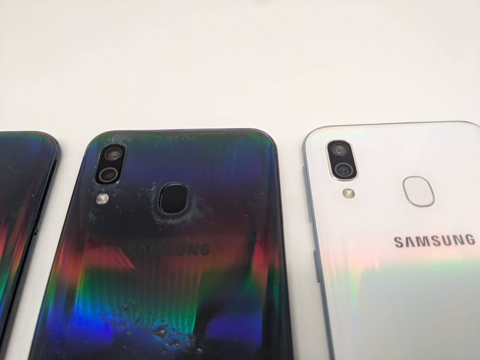 4x Samsung Galaxy A40 SM-A405FN/DS Smartphone | LÄDT/STARTET NICHT