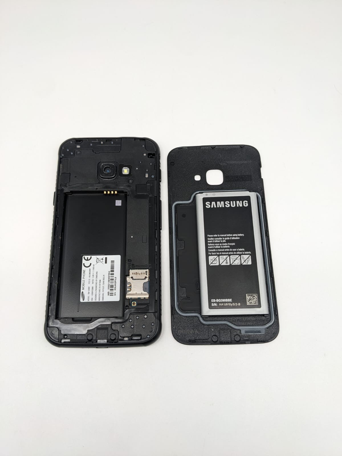 Samsung Galaxy XCover 4 SM-G390F 16GB | OHNE SIMLOCK | DISPLAYRISS