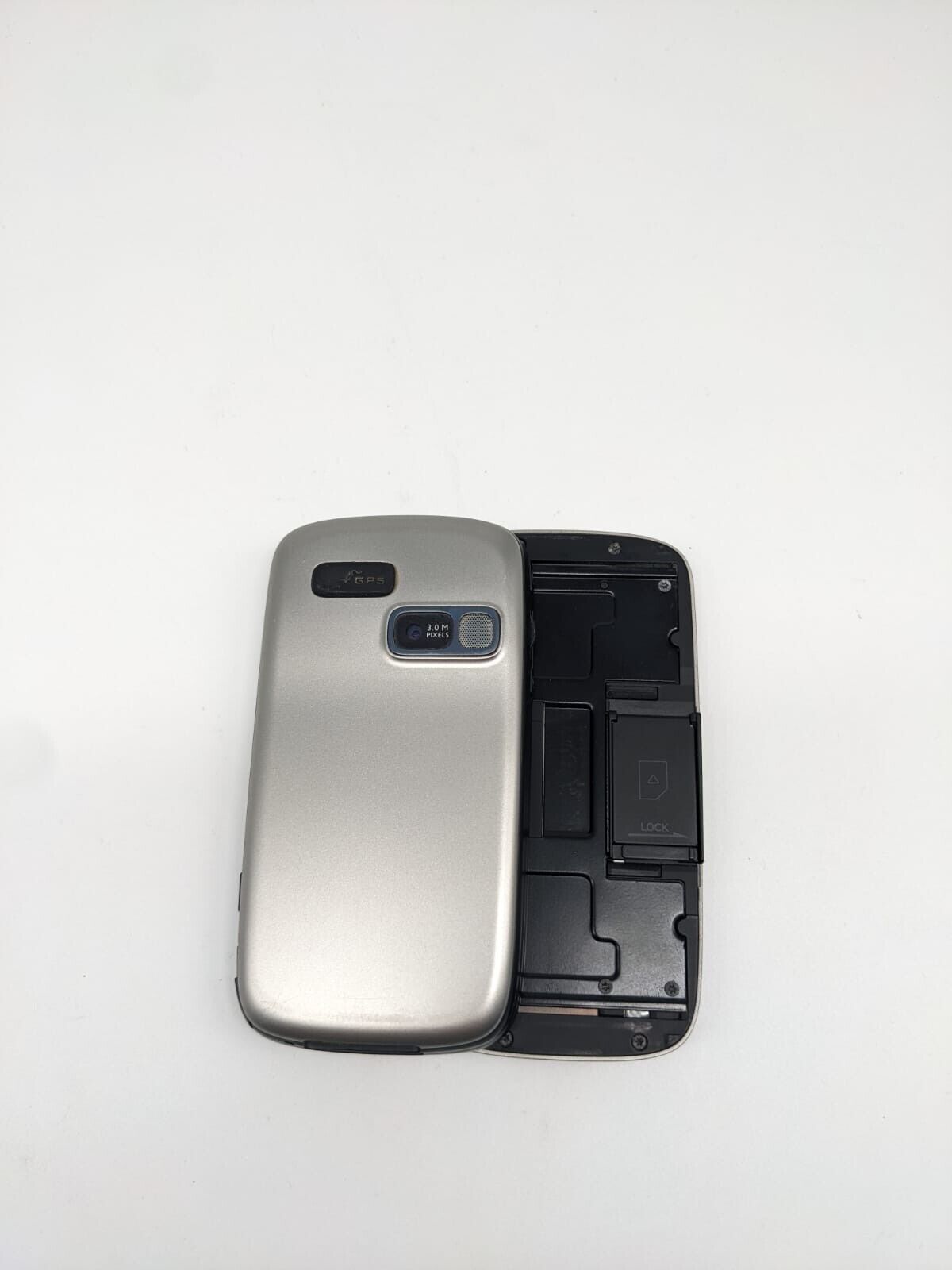 HTC MDA Vario III Silber  Wlan QWERTZ | PINSPERRE | PIXELFEHLER #X6