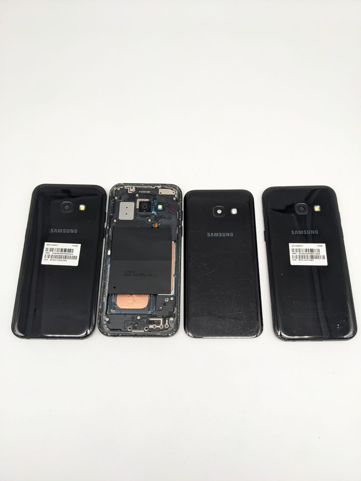 3x Samsung Galaxy A3 2017 SM-A320FL Konvolut Sammlung Posten | DEFEKT