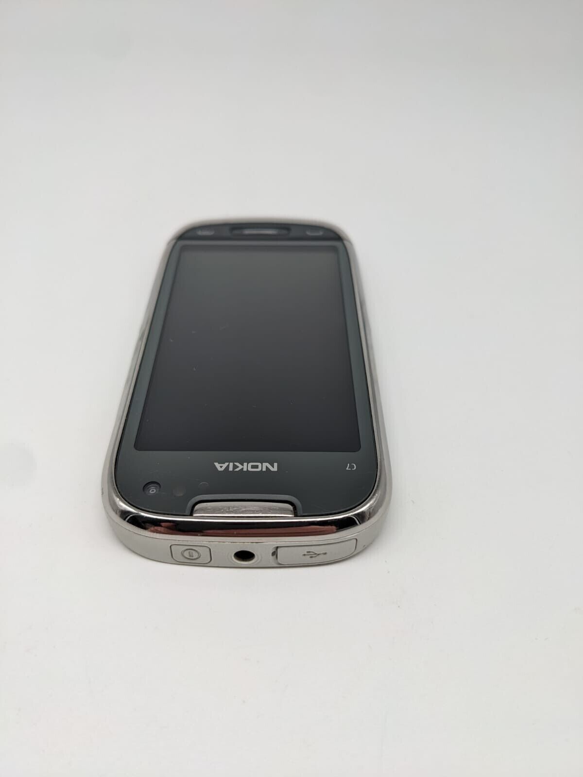 Nokia C7-00 RM-675 8GB Frosty Metal | SIMSLOT DEFEKT.