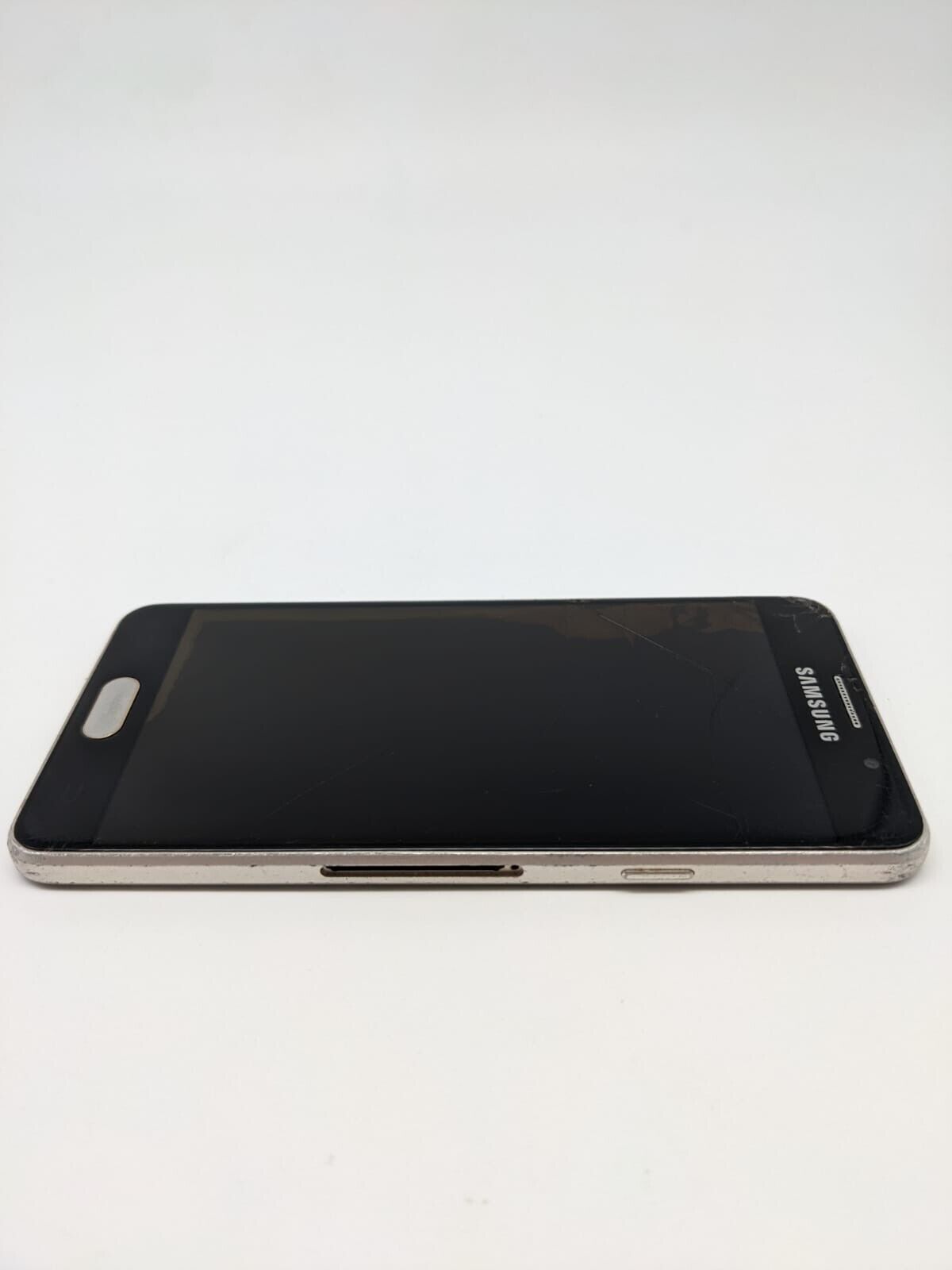 Samsung Galaxy A3 Gold SM-A300F | STARTET JEDOCH IST DAS DISPLAY DEFEKT