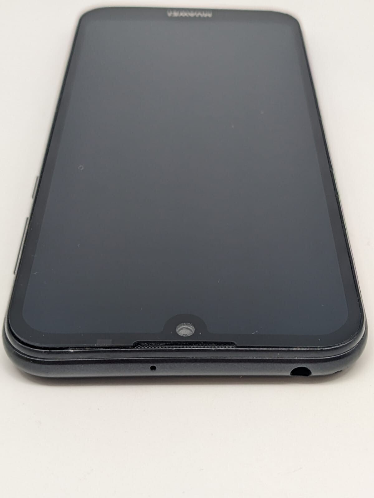 Huawei Y5 2019 AMN-LX2 Schwarz Teilespender Ersatzteile | LÄDT/STARTET NICHT