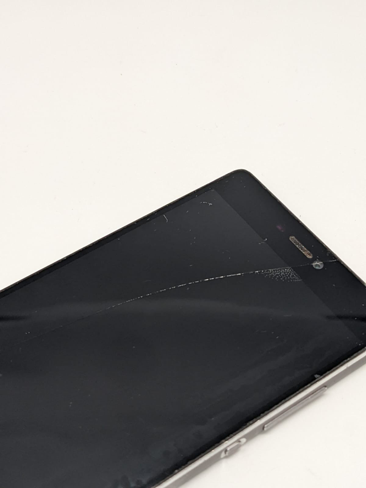Huawei P8 GRA-L09 Silber Teilespender Ersatzteile | LÄDT/STARTET NICHT