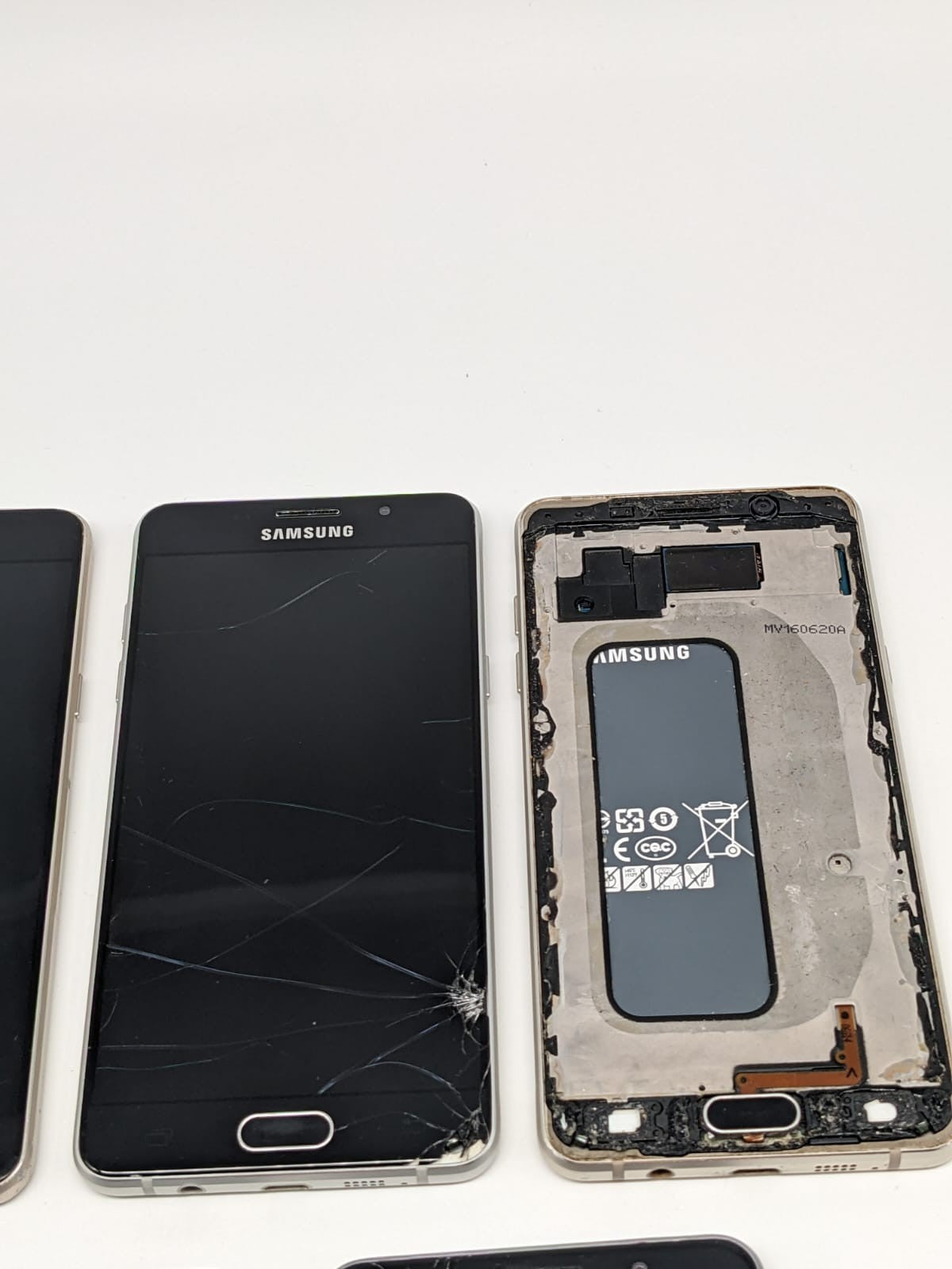 7x Samsung Galaxy A5 SM-A510F Konvolut Sammlung Posten | TEILESPENDER