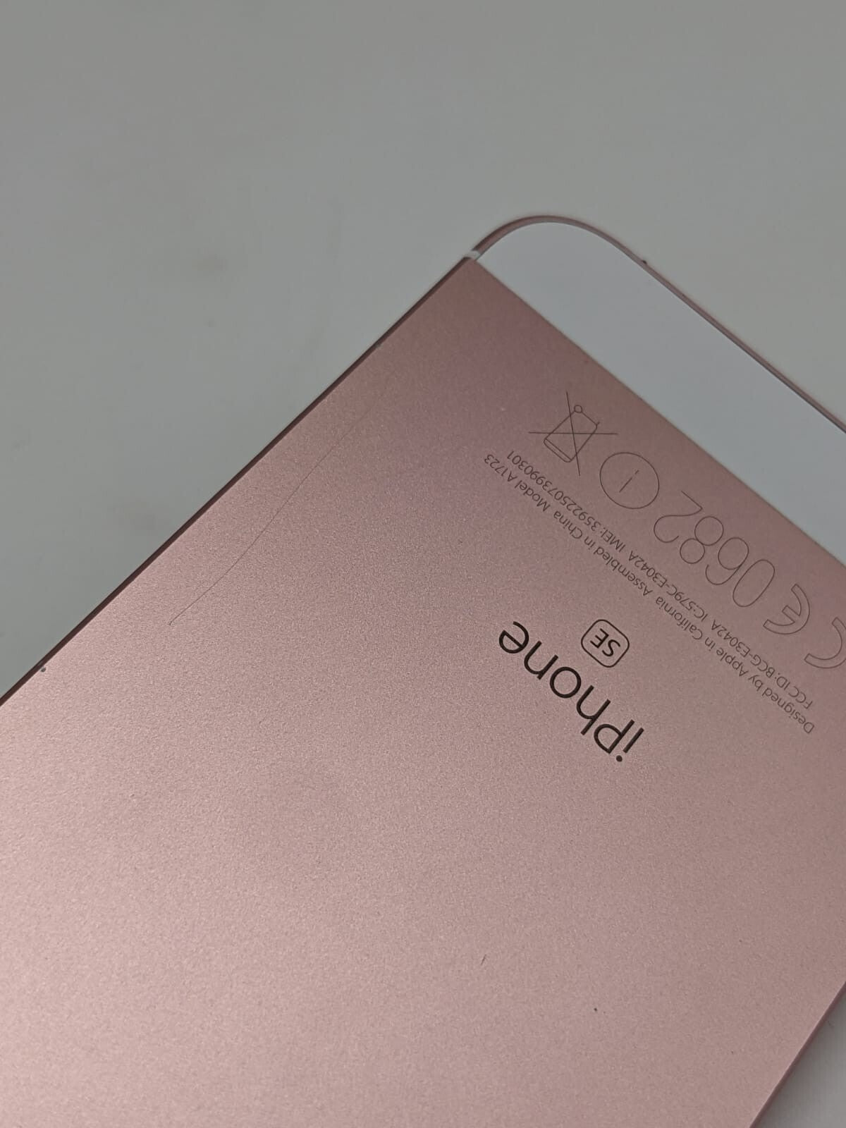 Apple iPhone SE A1723 Rosa 64GB Smartphone | DISPLAY TEILDEFEKT