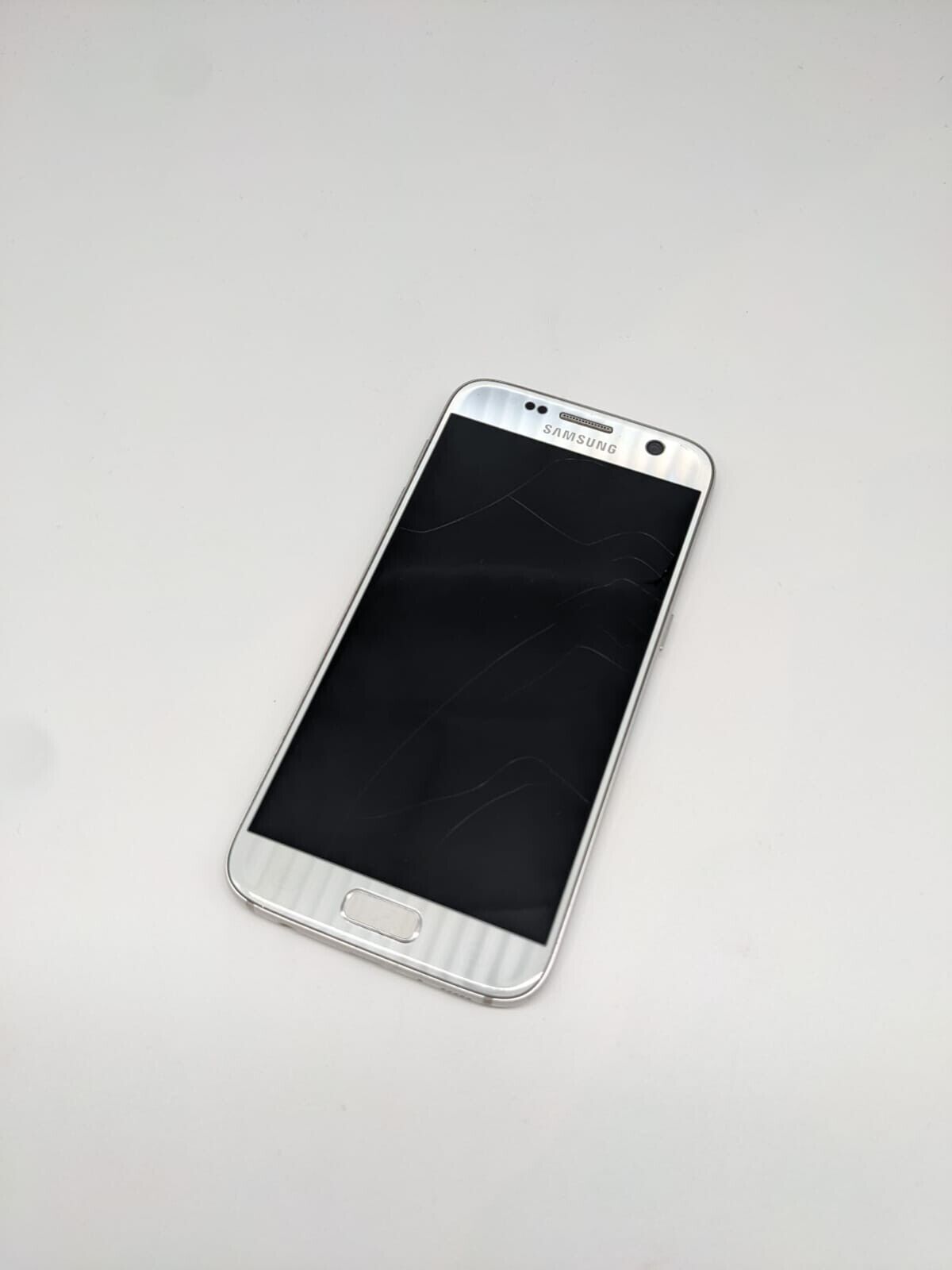 Samsung Galaxy S7 SM-G930F Smartphone Teilespender | LÄDT/STARTET NICHT