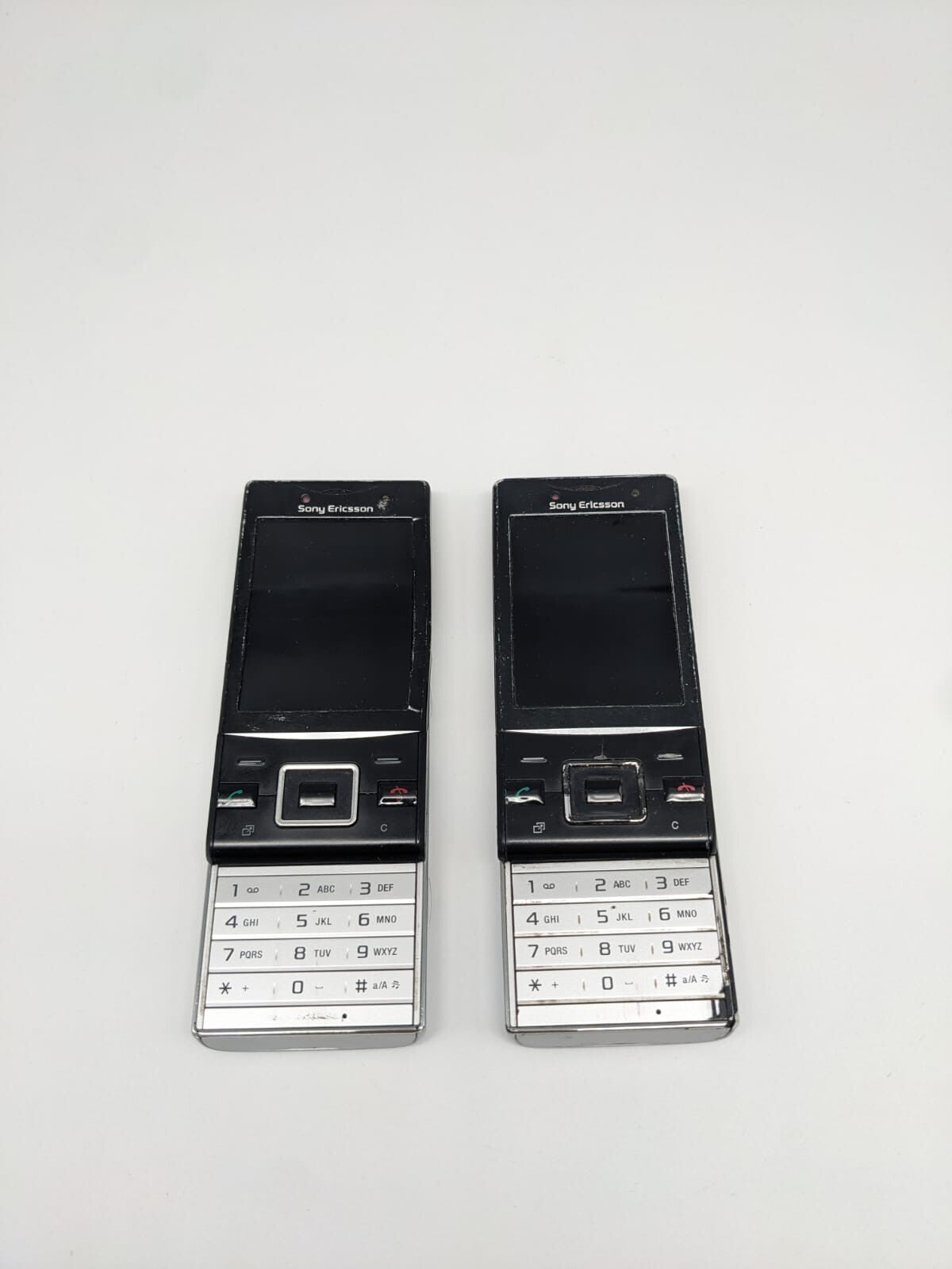 2x Sony Ericsson Hazel J20i Schwarz Handy | OHNE AKKU | UNGETESTET