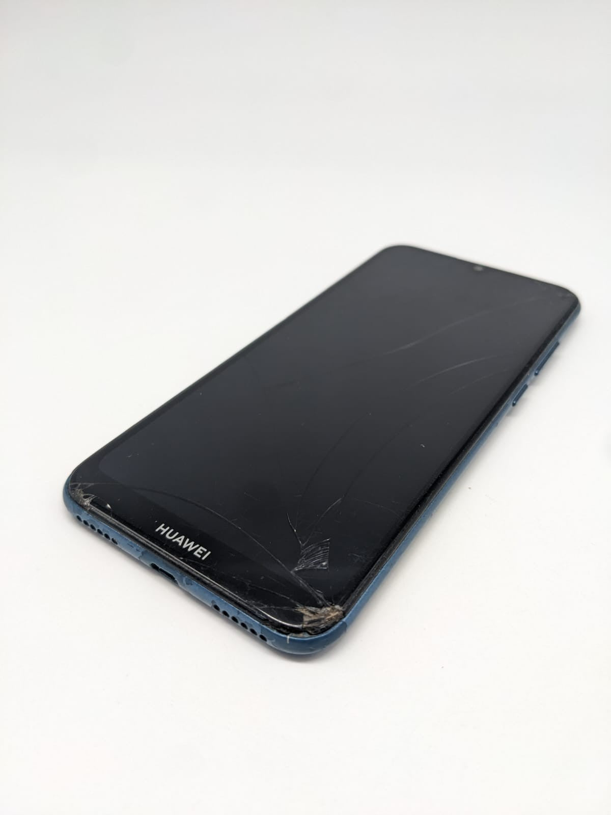 Huawei Y6 2019 Blau Smartphone Teilespender Ersatzteile | LÄDT/STARTET NICHT
