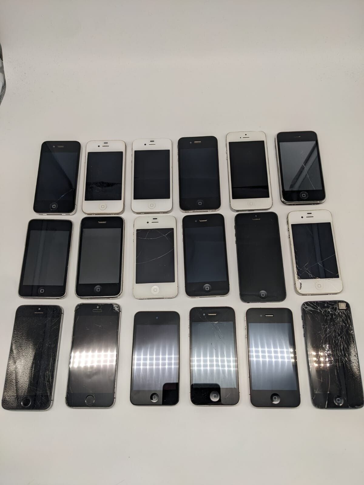 Apple Iphone 47x Ipod 11x Konvolut Sammlung Teilespender Bastler | DEFEKT