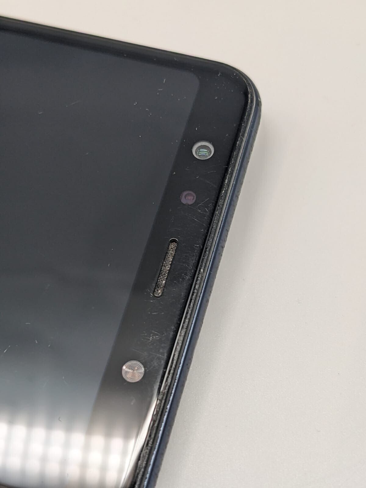 Samsung Galaxy A7 2018 SM-A750FN/DS Teilespender | LÄDT/STARTET NICHT
