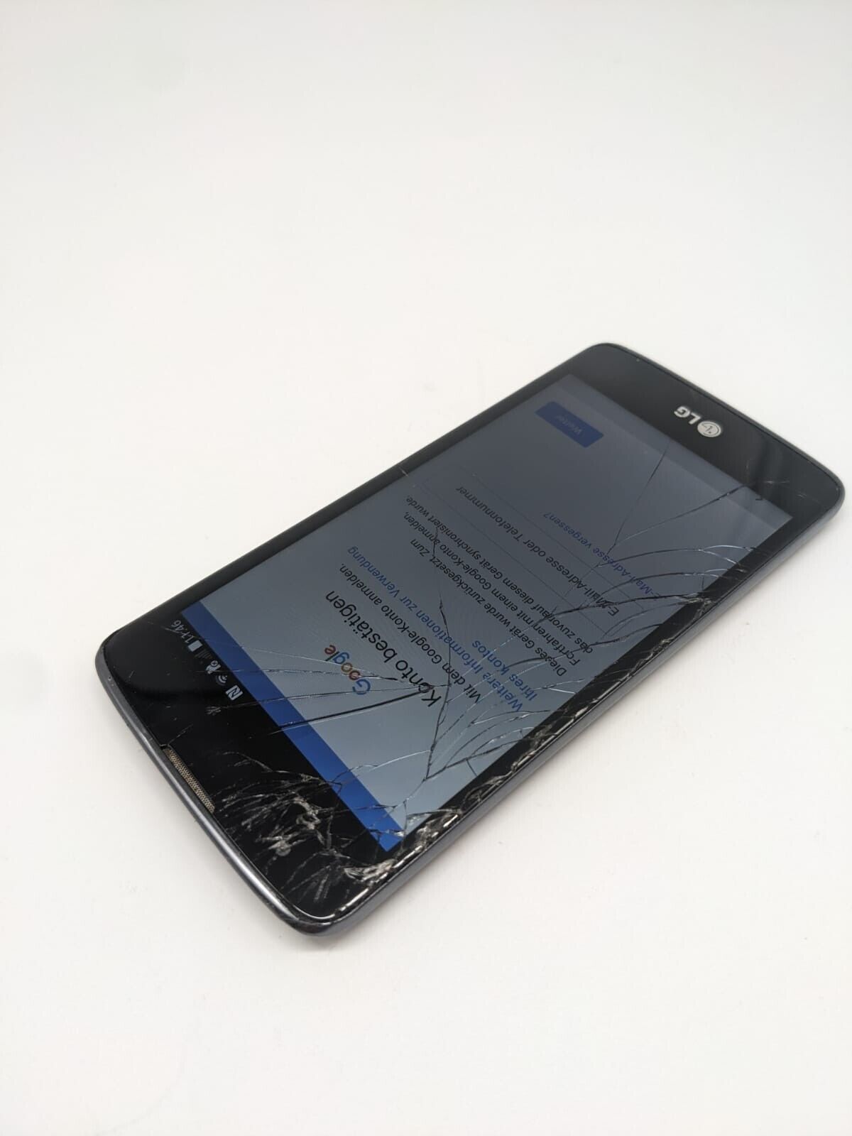 LG K8  8GB  Schwarz Smartphone | OHNE AKKU | DISPLAYRISSE | TOUCH PROBLEME