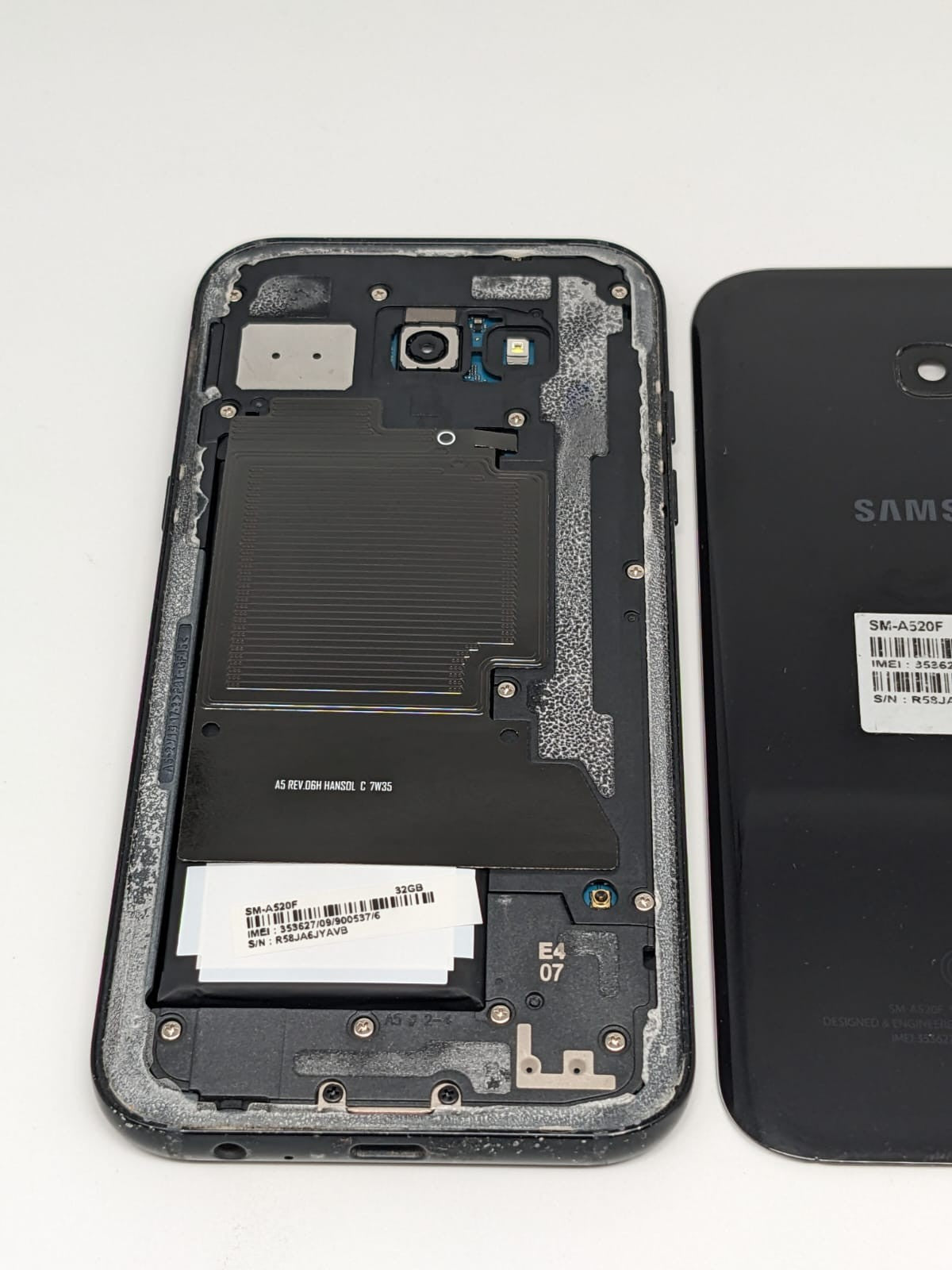 3x Samsung Galaxy A5 SM-A520F Teilespender Ersatzteile Konvolut Sammlung Posten