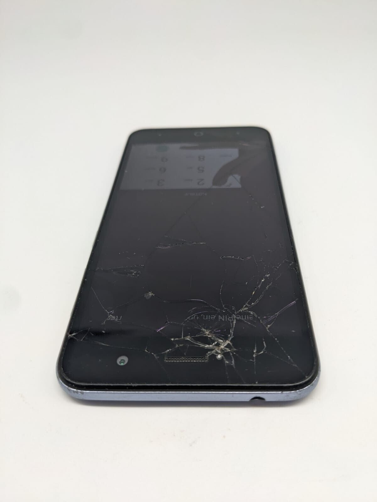 ZTE Blade A520 Dual SIM Bastler Teilespender | DISPLAY DEFEKT | PIN-SPERRE