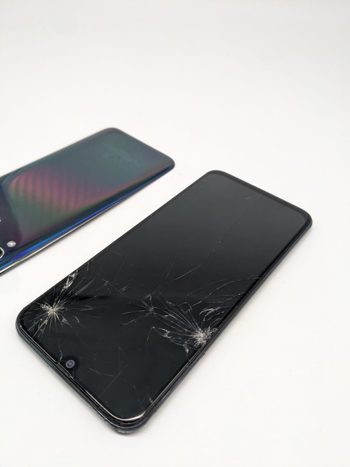 Samsung Galaxy A40 SM-A405FN/DS Smartphone | LÄDT/STARTET NICHT