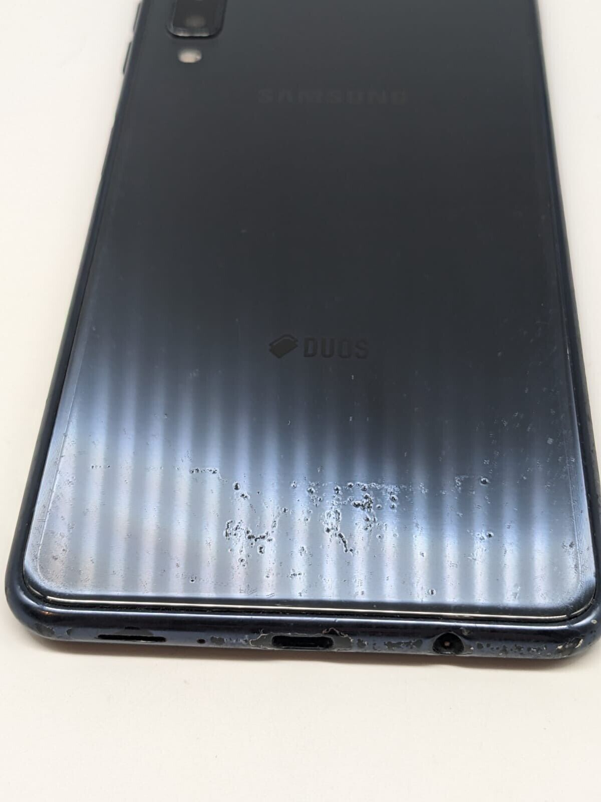Samsung Galaxy A7 2018 SM-A750FN/DS Teilespender | LÄDT/STARTET NICHT