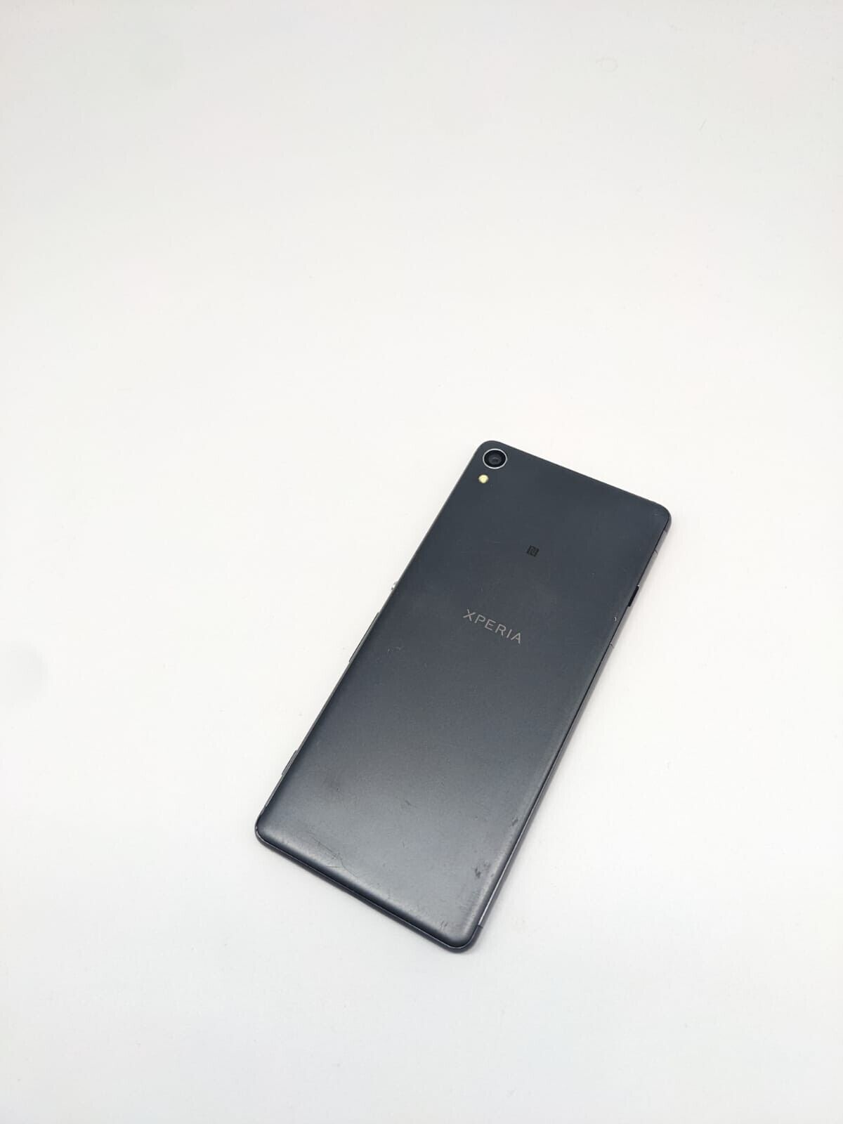 Sony Xperia XA F3111 Schwarz Teilespender Ersatzteile | LÄDT/STARTET NICHT