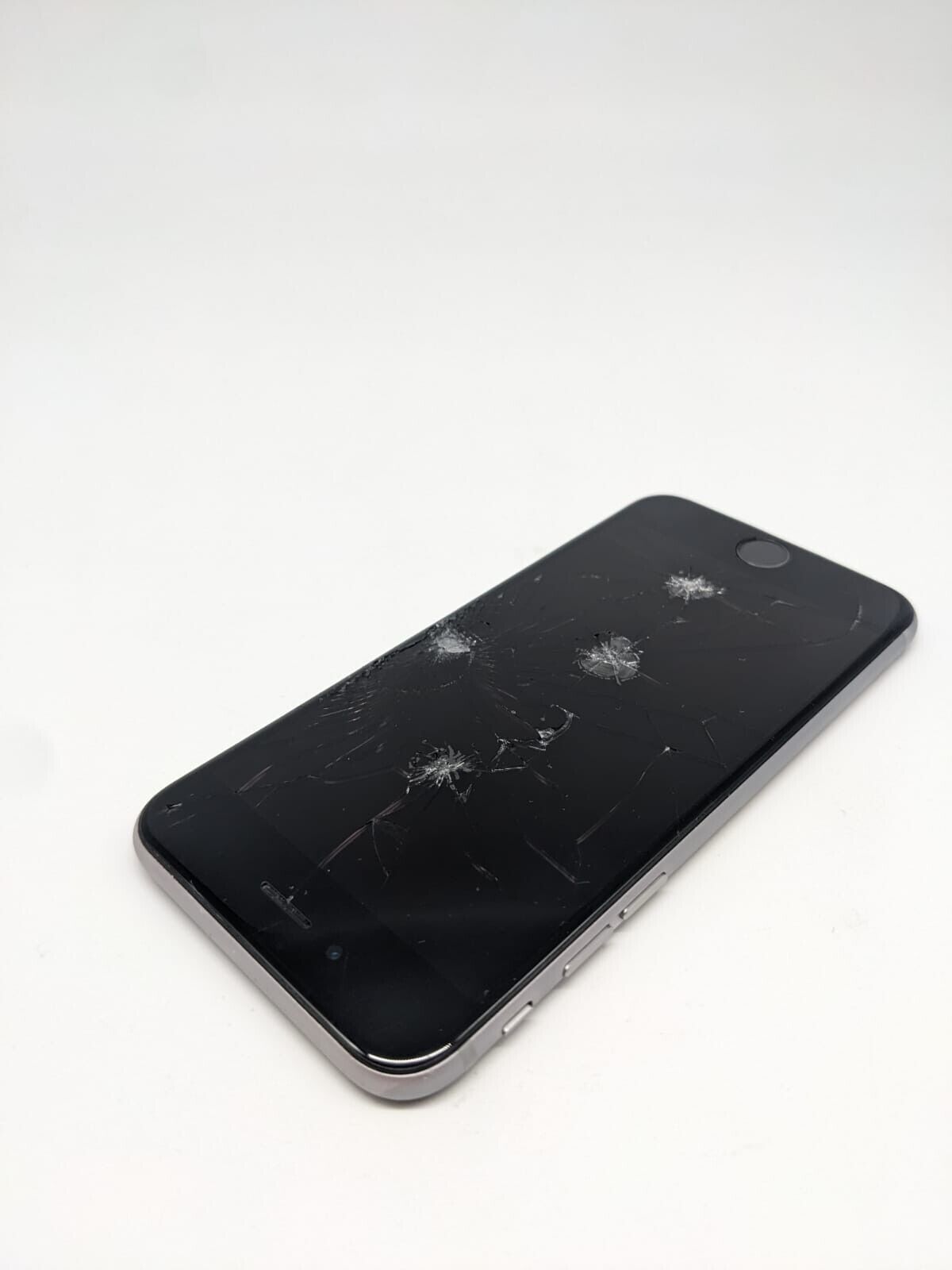 Apple iPhone 6s Grau A1688 Teilespender Ersatzteile | LÄDT/STARTET NICHT